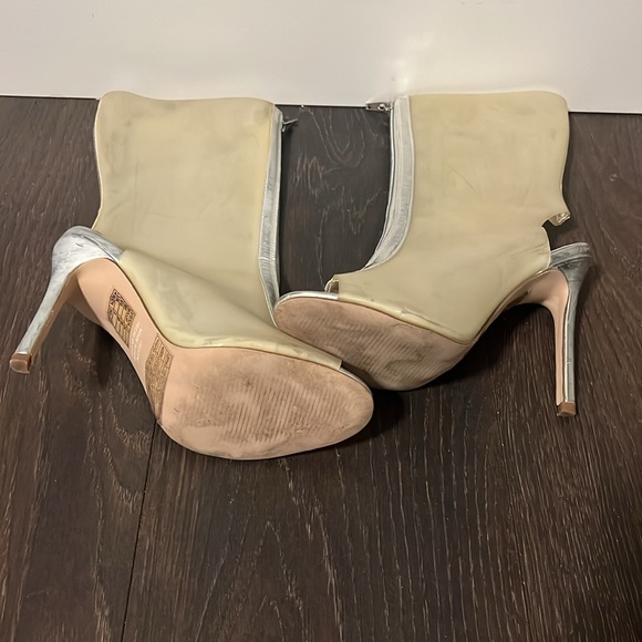 Forever 21 clear ankle boots size 7 - Picture 7 of 7